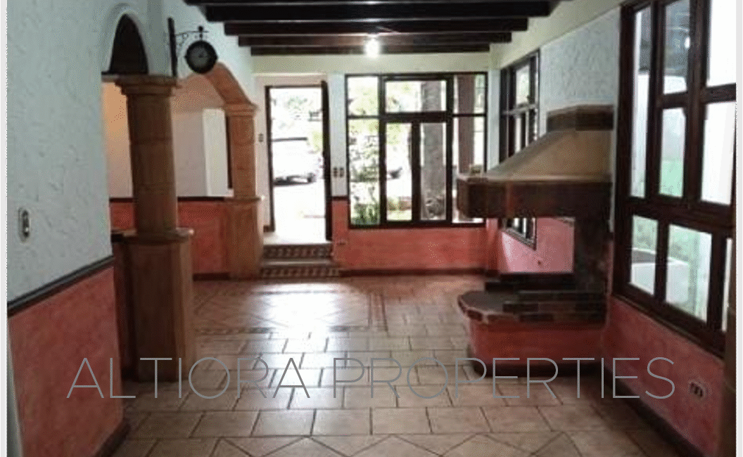 CASA EN VENTA LABOR DE CASTILLA