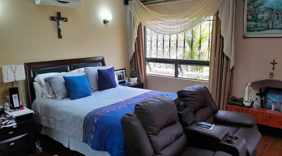 CASA EN VENTA EN VILAVERDE1 KM 20.5 CAES INGRESO FRAIJANES