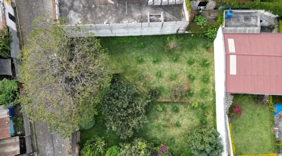 SAN JUAN EL OBISPO / Terreno en Venta , Antigua