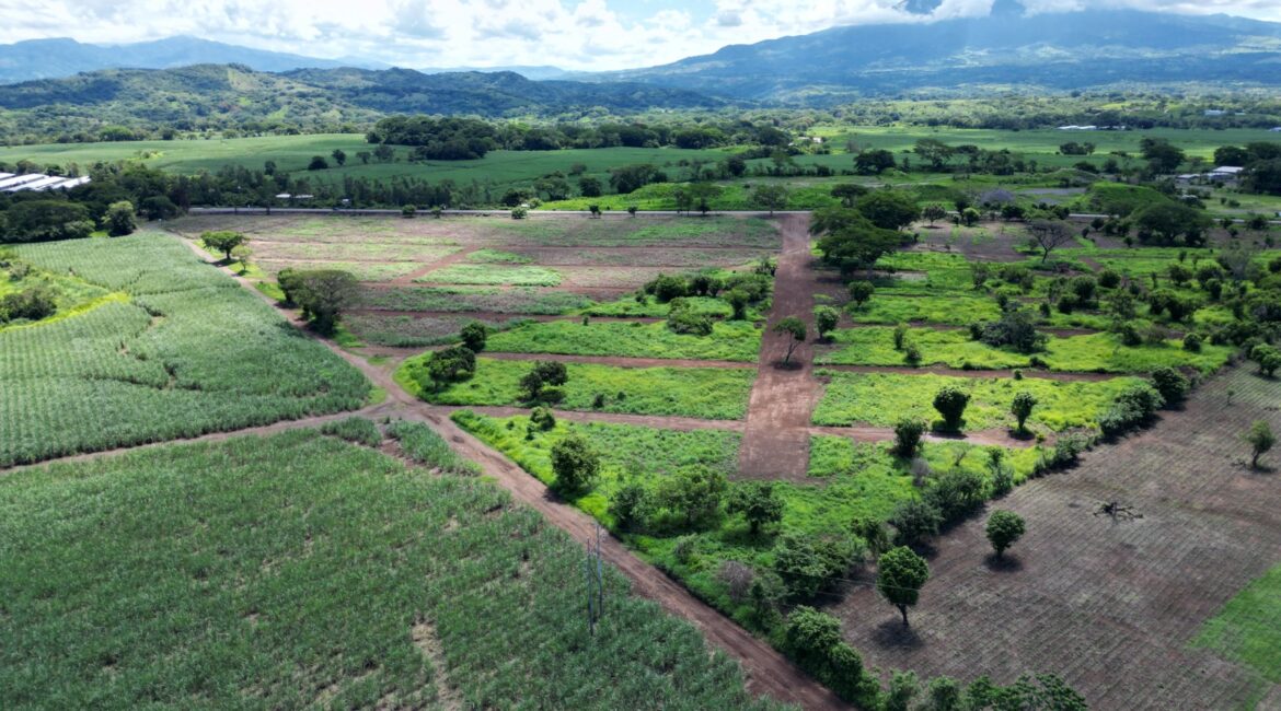 RESIDENCIAL CAMINO A TAXISCO / Terrenos en venta