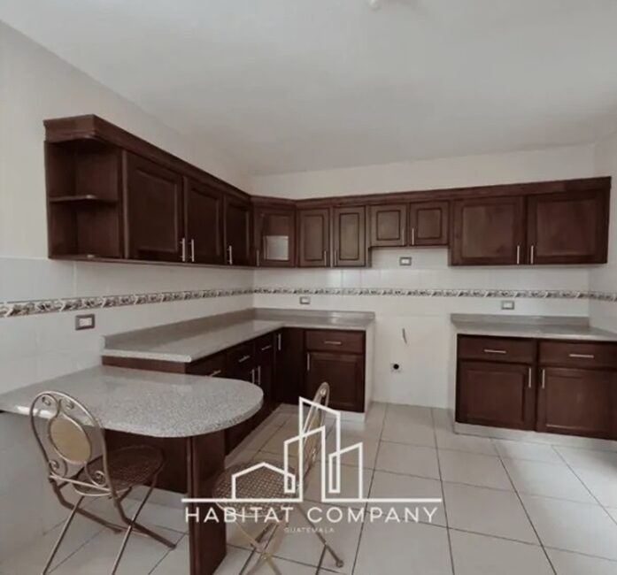 Casa en Venta y Renta en Villas de Santa Mónica, Km 16 Fraijanes