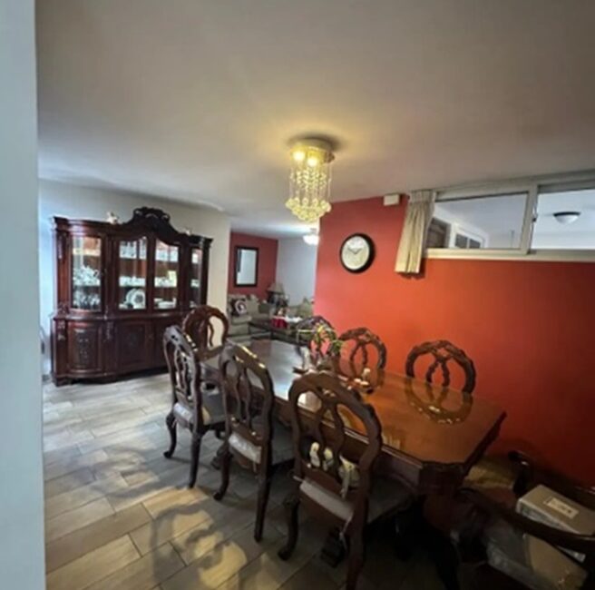 Vendo Casa en Residenciales Atlántida zona 18